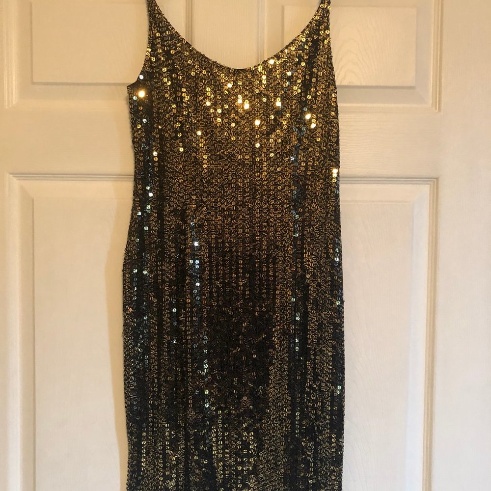 FORMAL EVEVNING  /COCTAIL  GOLD   SEQUENCE  DRESS